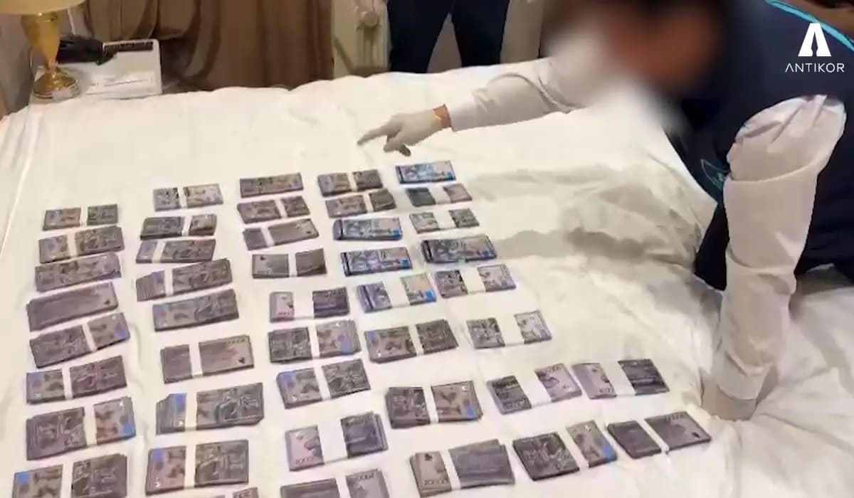 75 млн теңге жымқырмақ болған: «Алматы Су» кәсіпорнының лауазымды қызметкері сотталды