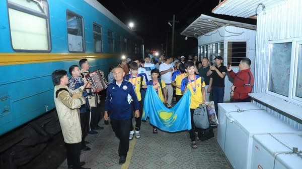 Арыстық волейболшылар "Ұлттық мектеп лигасында" жүлдегер атанды