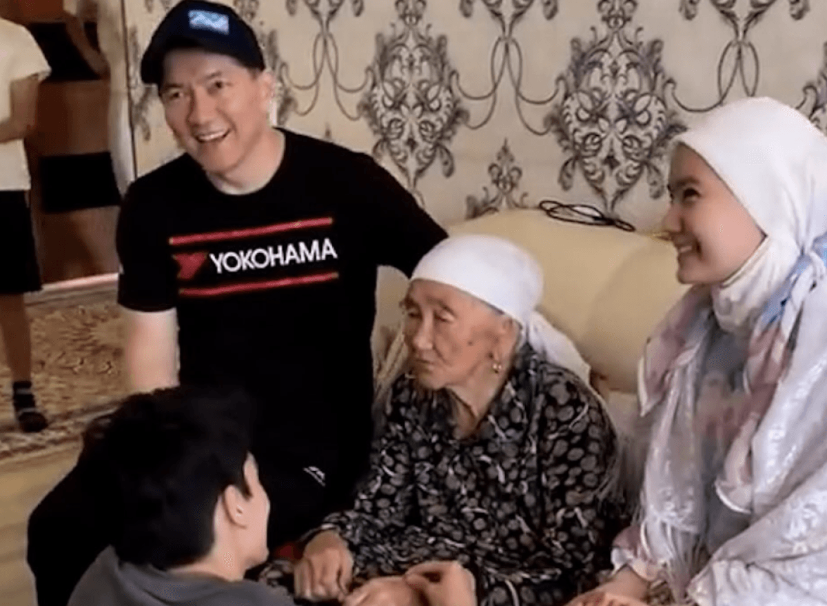Сәкен Майғазиевтің келіні тағы да сынға ұшырады – әлеуметтік желіде қызу талқы