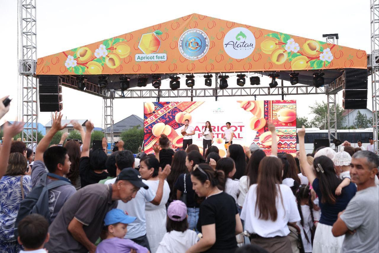 Ұйғыр ауданында алғашқы Apricot Fest фестивалі өтті