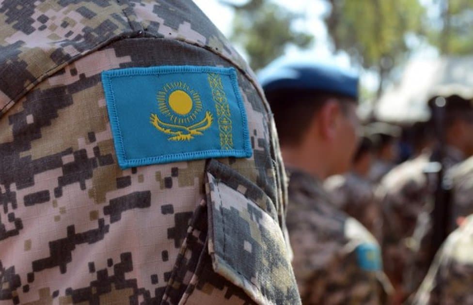 «Жағдайы ауыр»: Астанада әскери қызметші әріптесін атып жіберді