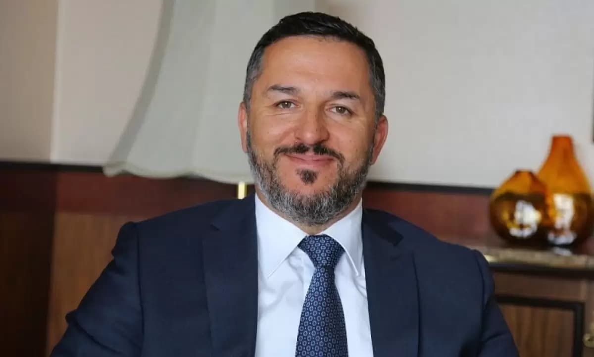 Миллиардтаған қаржы жоқ болды: Қайрат Боранбаевтың серіктесі алаяқтықпен ұсталды