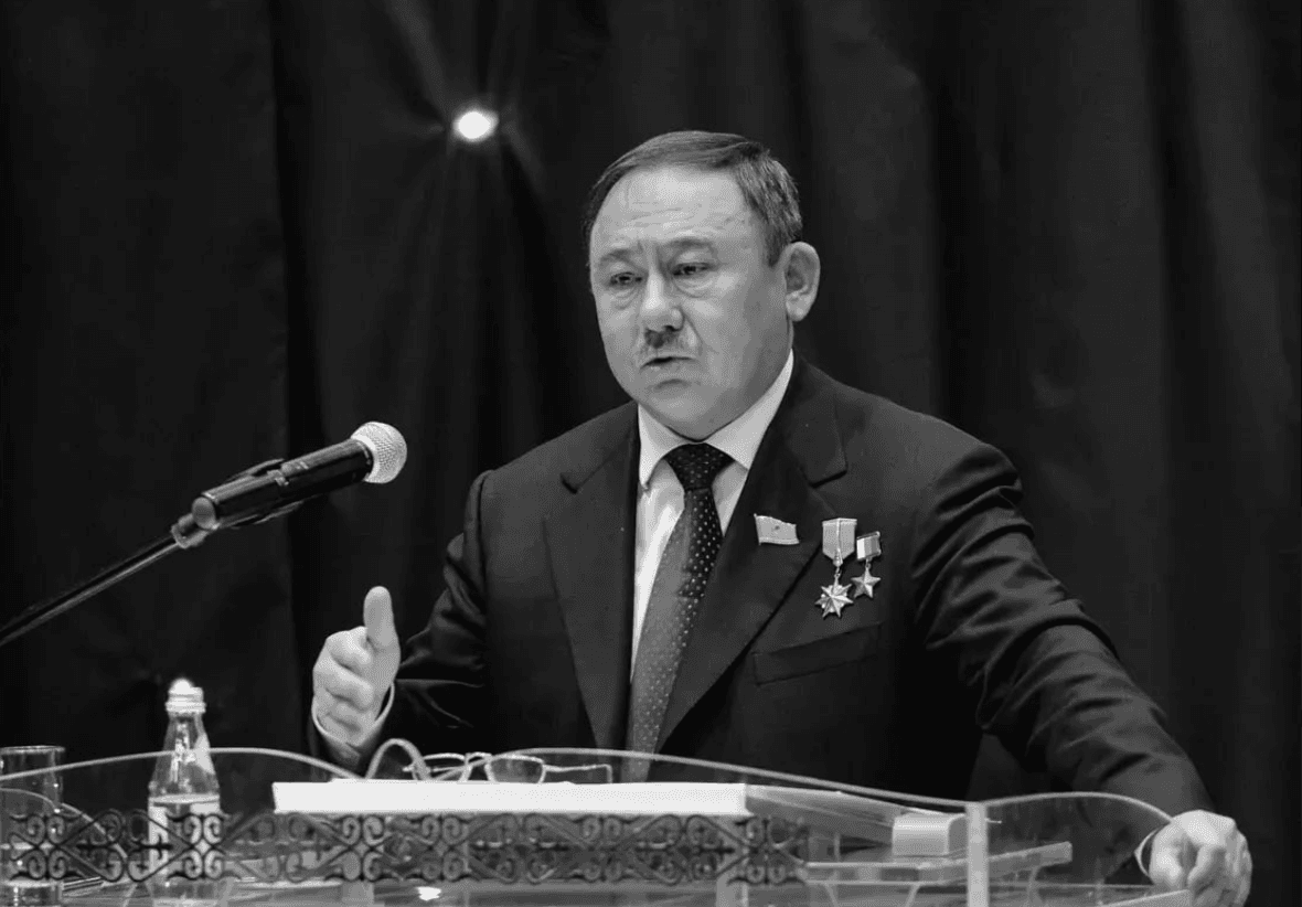 Умер космонавт Талгат Мусабаев