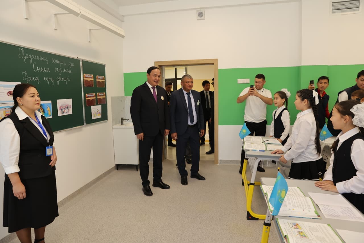 Қордайда «Келешек мектептері» ұлттық жобасы аясында екі жаңа білім ошағы ашылды