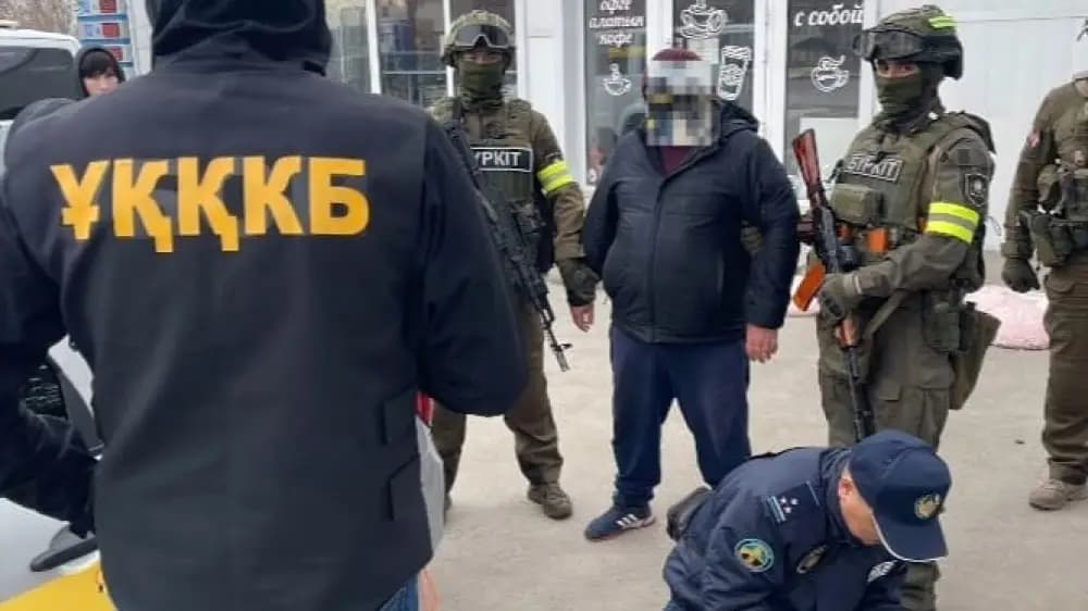 Қостанайдағы арнайы операция: Такси қызметін жамылған ұйымдасқан қылмыстық топ құрықталды