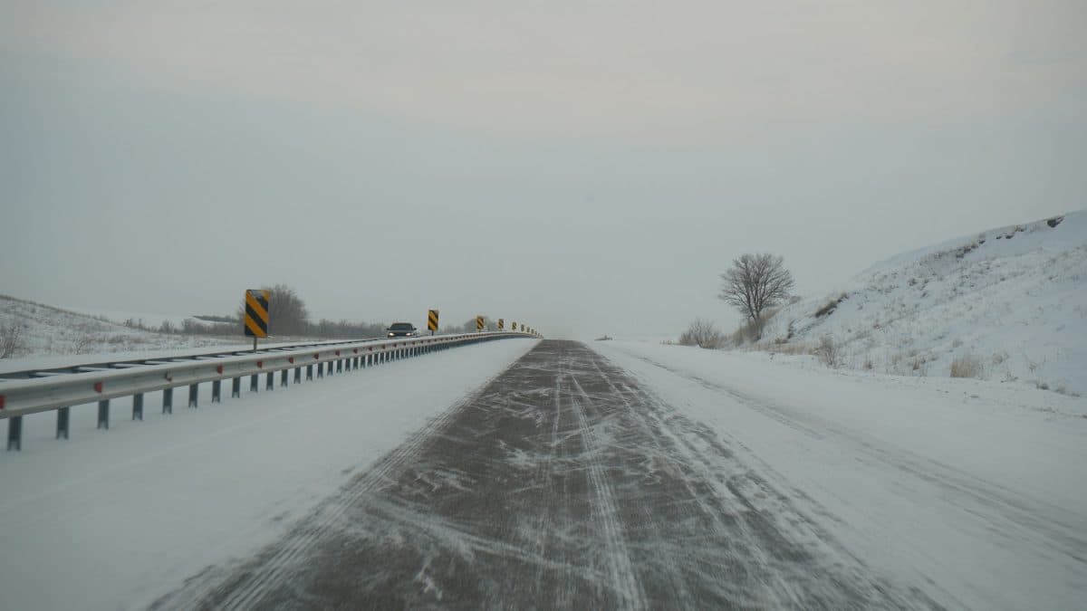 Қар, боран және 30 м/с жел: 15 желтоқсанда қай өңірлерге қиын болады?