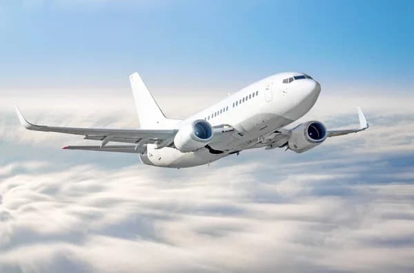 Задымление на борту: рейс Air Astana экстренно вернулся в Алматы