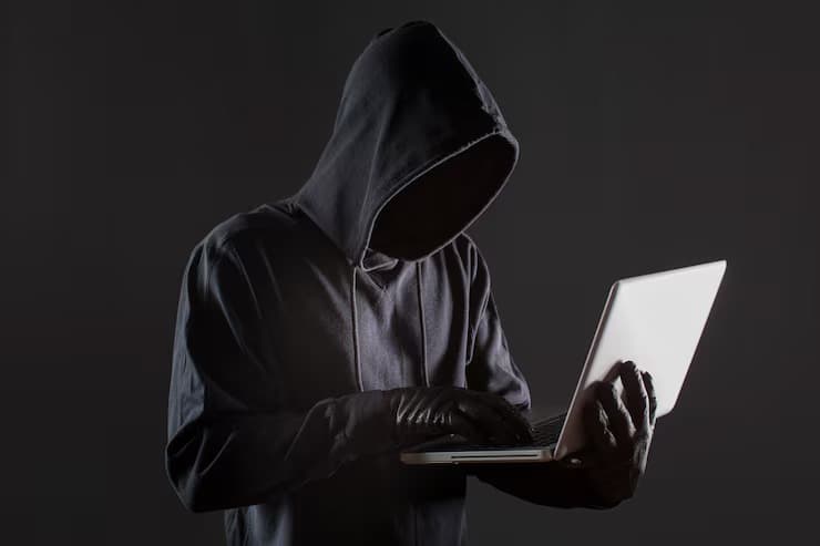 SMS 1414 больше не спасёт мошенников: государственные сервисы защищены биометрией и ЭЦП