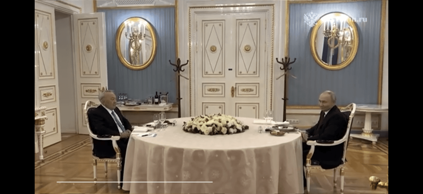 Назарбаев пен Путин Кремльде бейресми жүздесті: бұл жылы екінші рет кездесіп отыр