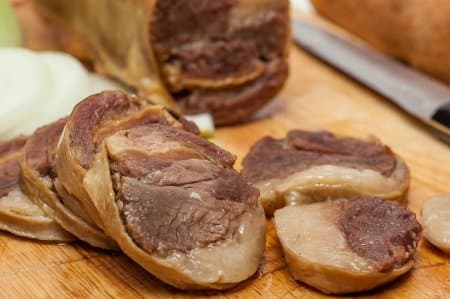 Сколько стоит казы в городах Казахстана