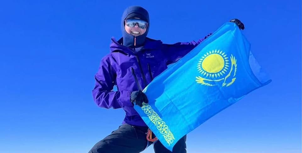 «7 шың»: қазақстандық альпинст Анар Бурашева әлемдік рекорд орнатты