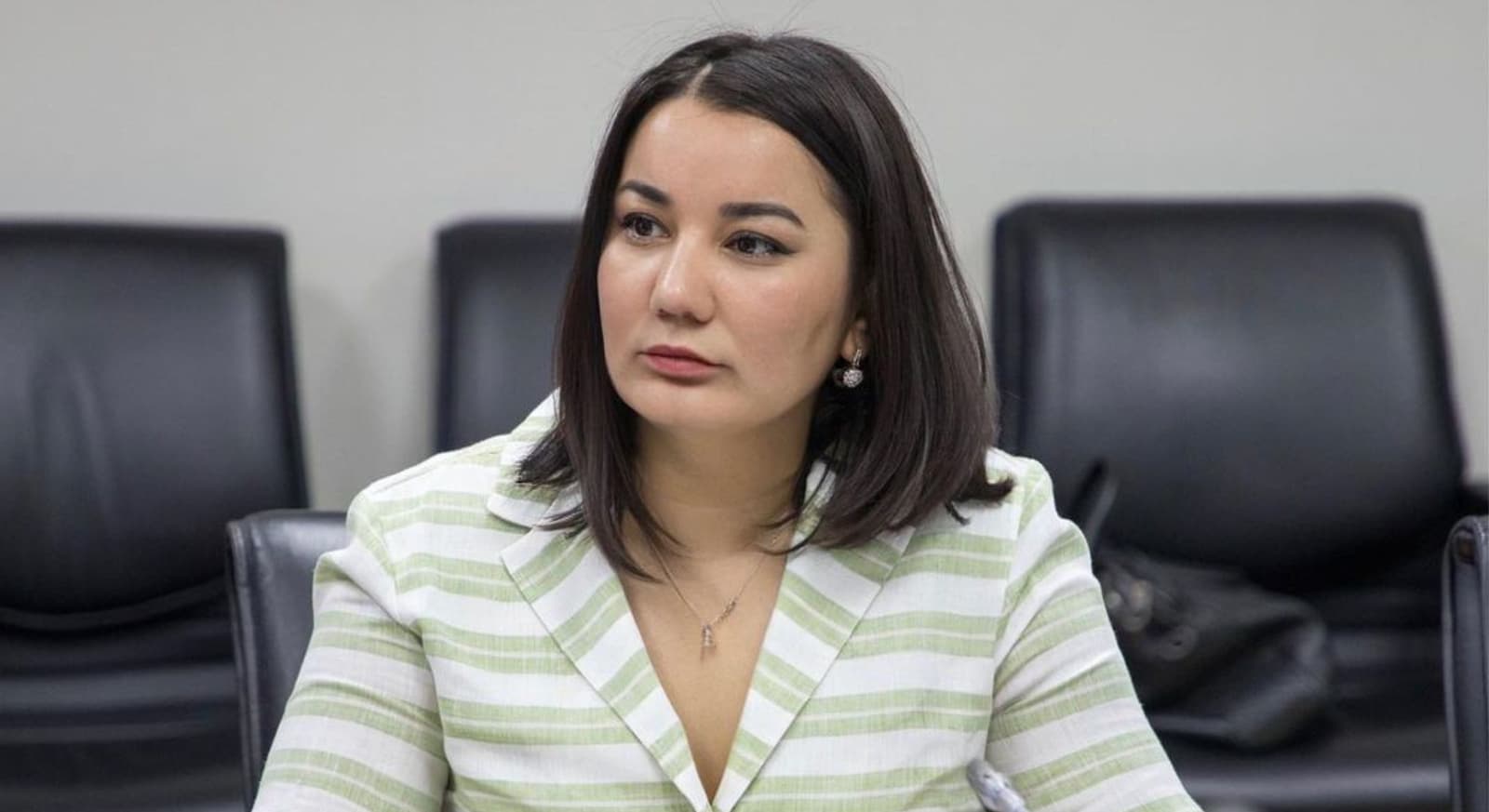 Құқықты мемлекетті аяққа таптау: белгілі заңгер Шымкенттің бас прокурорын да қызметтен кетіруді талап етті