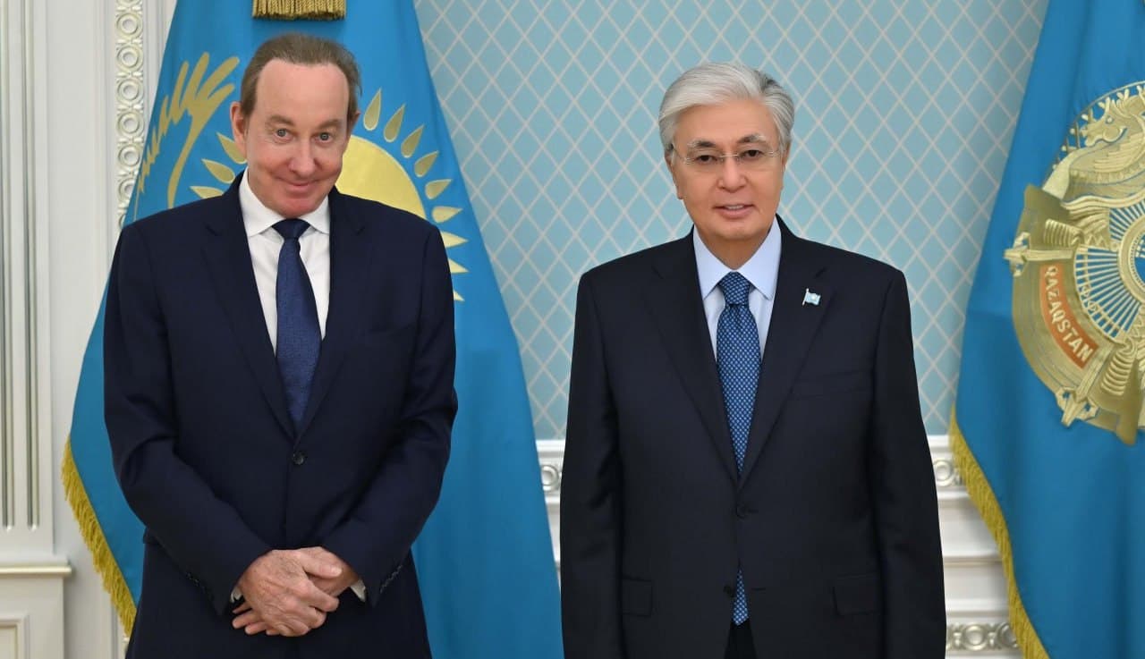 Тоқаев Air Astana компаниясының бас атқарушы директоры Питер Фостерді қабылдады