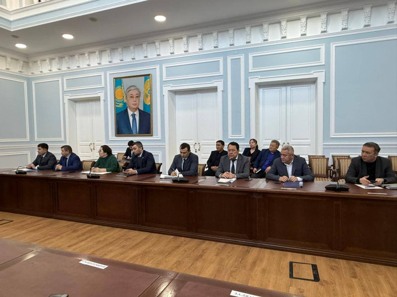 Электр желілерінің 75%-ы тозған: Хайрушев тарифті өсірмеуді талап етті