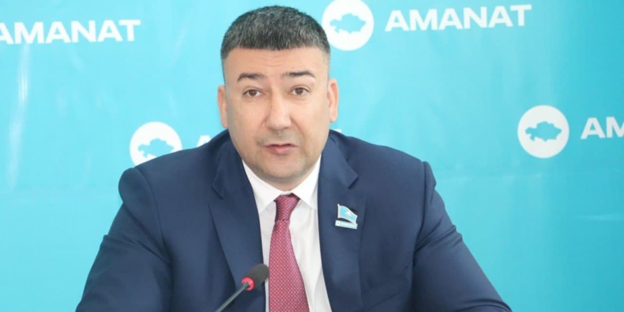 «24 млрд теңге»: ШҚО-да «AMANAT» партиясының депутаты Дмитрий Сомов ұсталды
