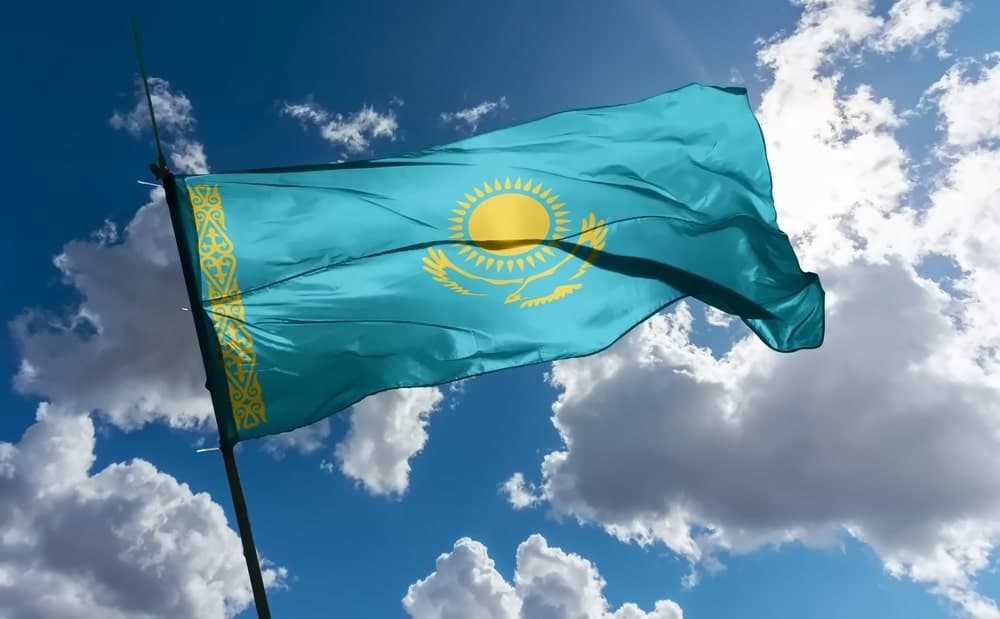 Известные казахстанцы поддержали проект новой Конституции