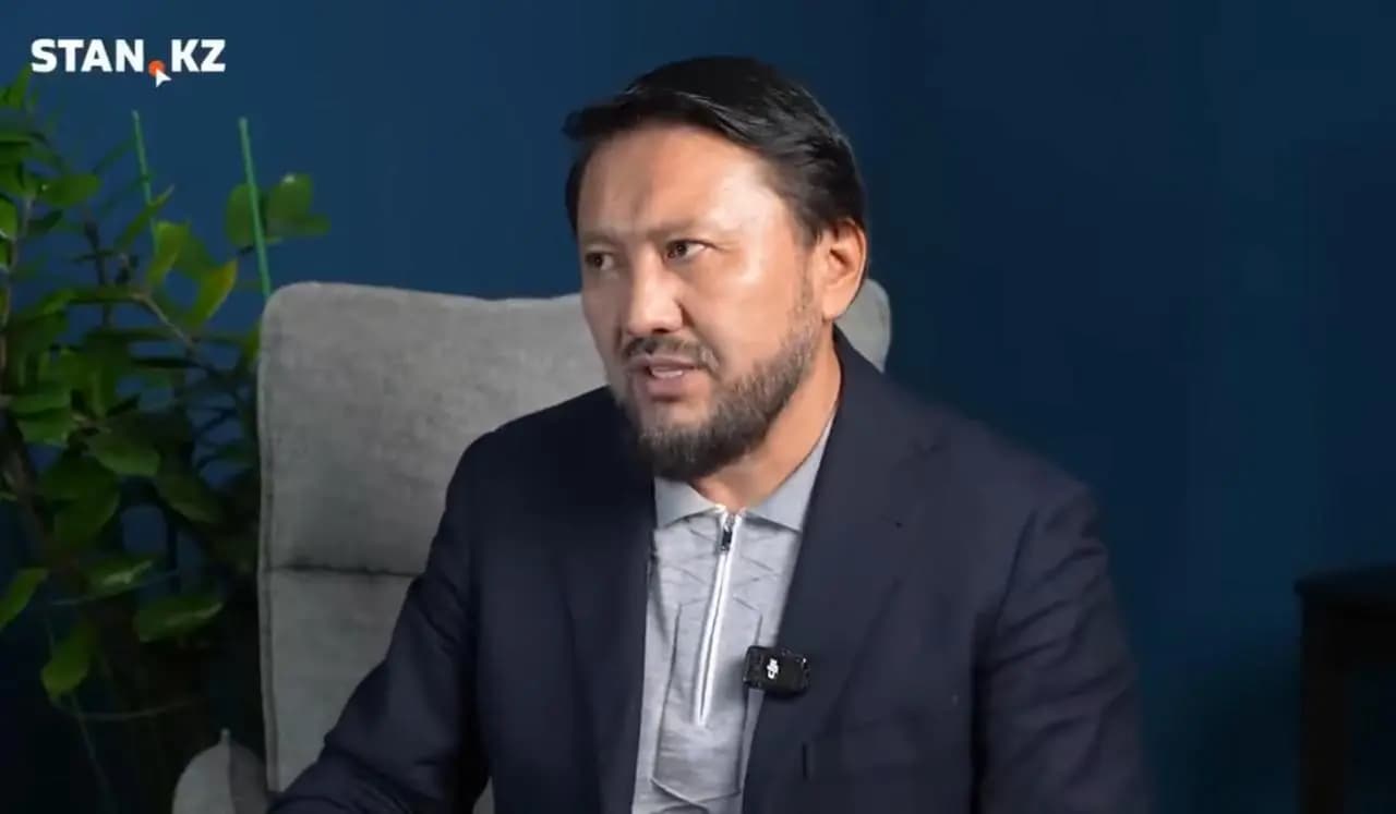 «Қазіргі әйелдерде өмір сүрудің 100 нұсқасы бар»: Мұхамеджан Тазабек еркектерге үндеу жасады