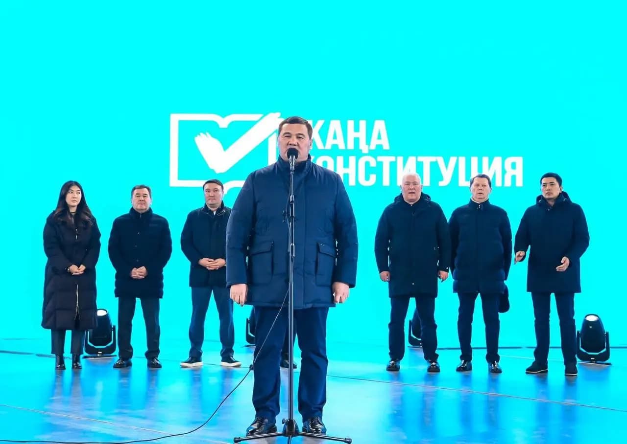 Қызылордадағы үлкен концерт: Әкім Нәлібаев халыққа маңызды үндеуін жолдады