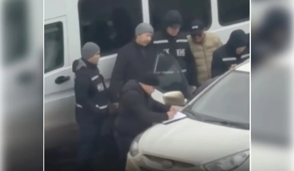Прокурора в Актобе освободили после резонансного задержания