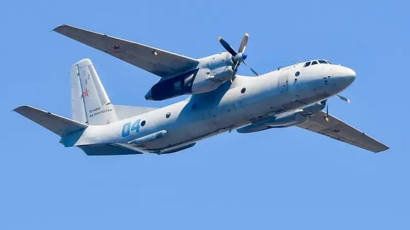 Военный Ан-26 разбился при полёте над Крымом, все на борту погибли