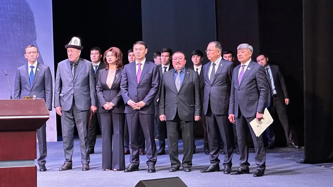 When you say Mukhtar Shakhanov, first of all the high spirit and unbending character of a Kazakh come to mind - Maulen Ashimbayev