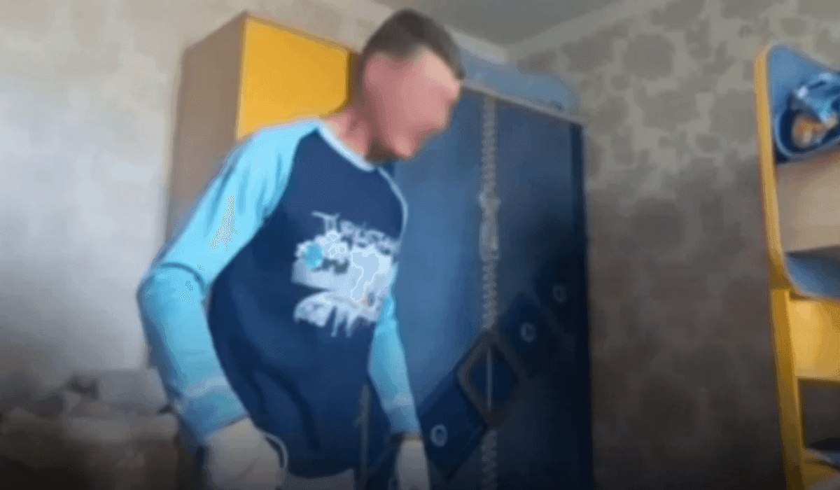 Шымкентте жасөспірім қыз өгей әкесінен зорлық-зомбылық көріп келген