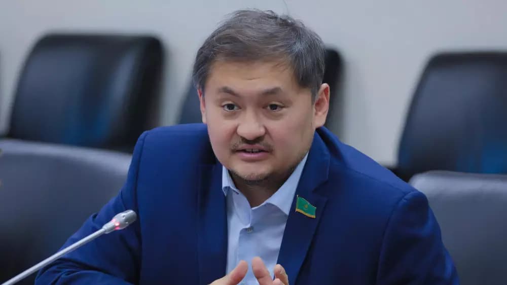 eGov-тағы уақыт ауыстыру туралы сауалнаманы қазақстандықтар неге білмей қалды: Министр жауап берді