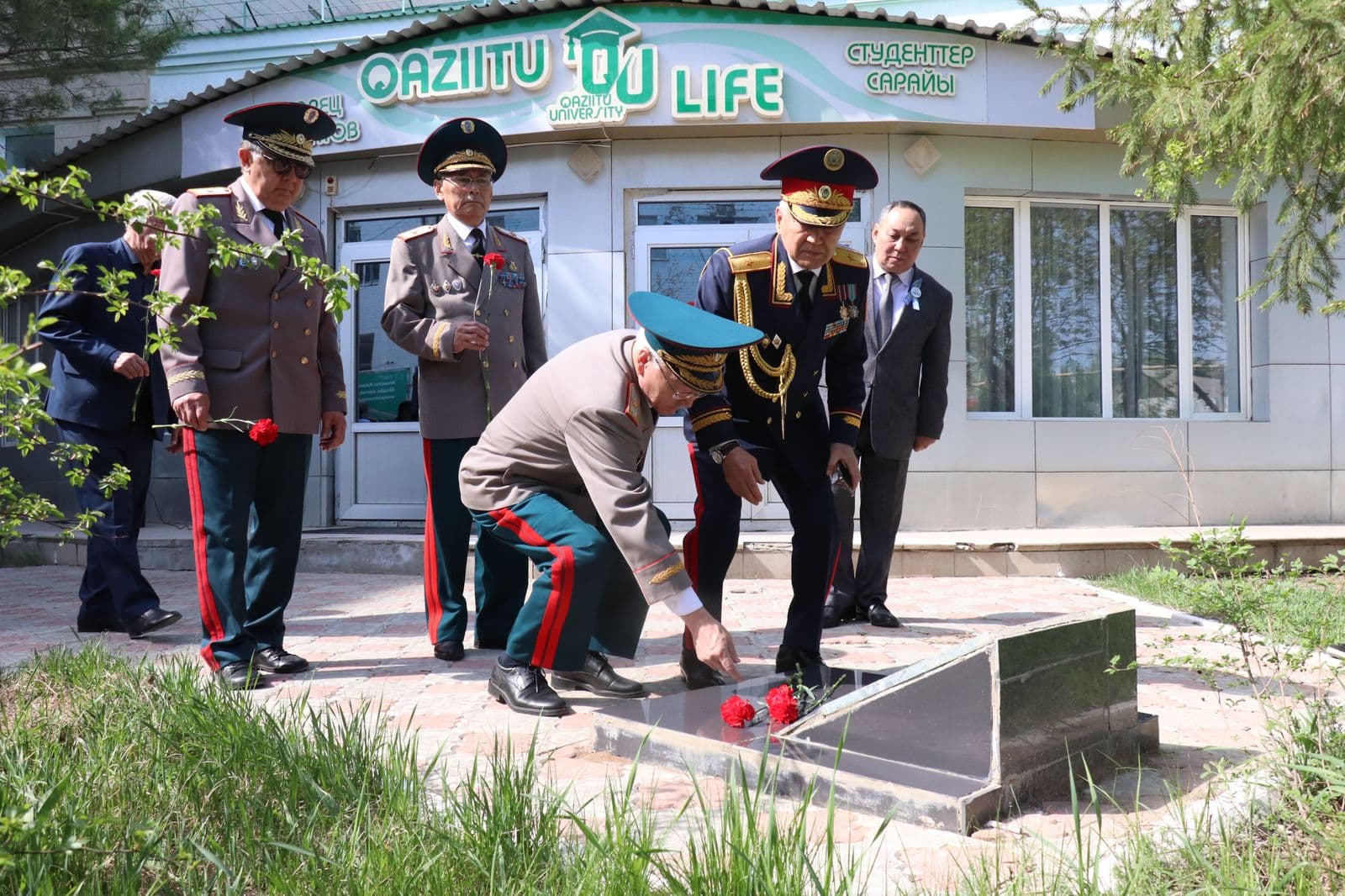 «Жеңістің рухы биік, даңқы мәңгі»: Оралда Ұлы Жеңістің 80 жылдығына арналған іс-шара өтті