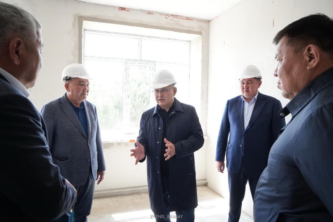 «Сапалы үйлер тек қалада ғана емес, ауылда да салынуы керек»: Бейбіт Исабаев Ақсу ауданын аралады