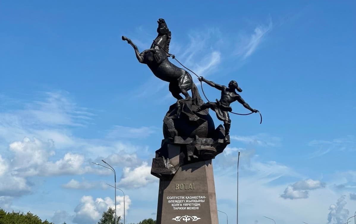 Қазақтың келбетін көрсетеді:  Қызылжарда ерекше ескертіш ашылды