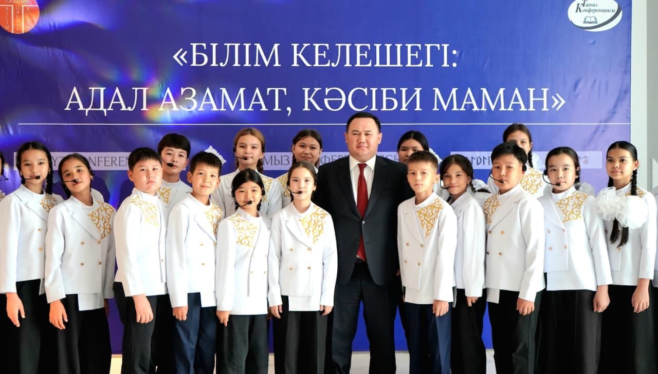 Түркістанда дәстүрлі тамыз конференциясы өтті