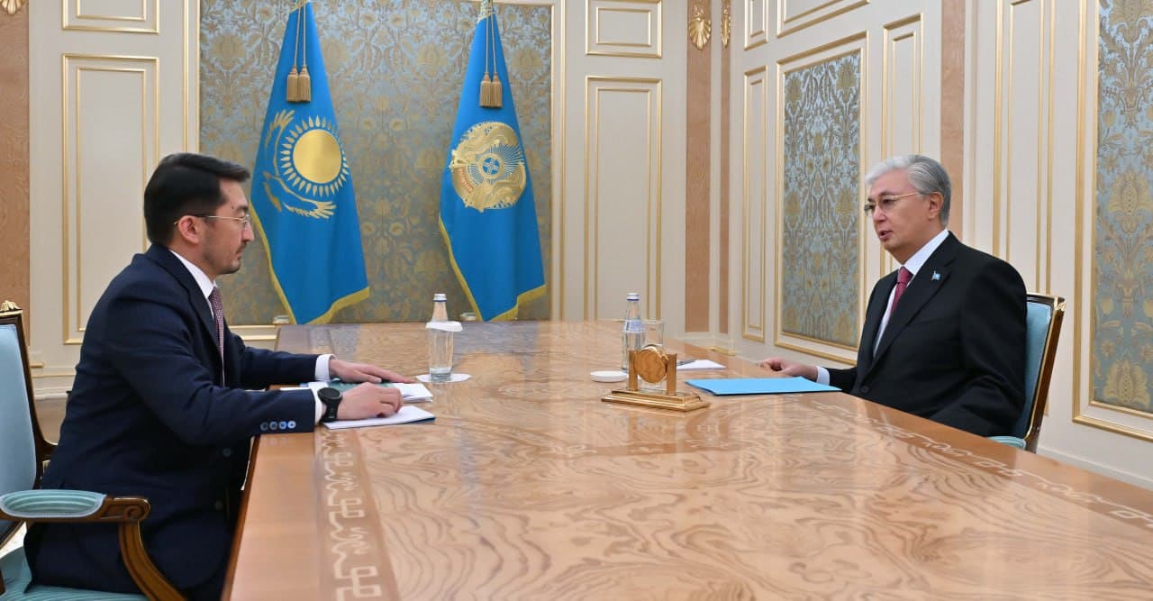 Президент встретился с новым министром ИИ Жасланом Мадиевым