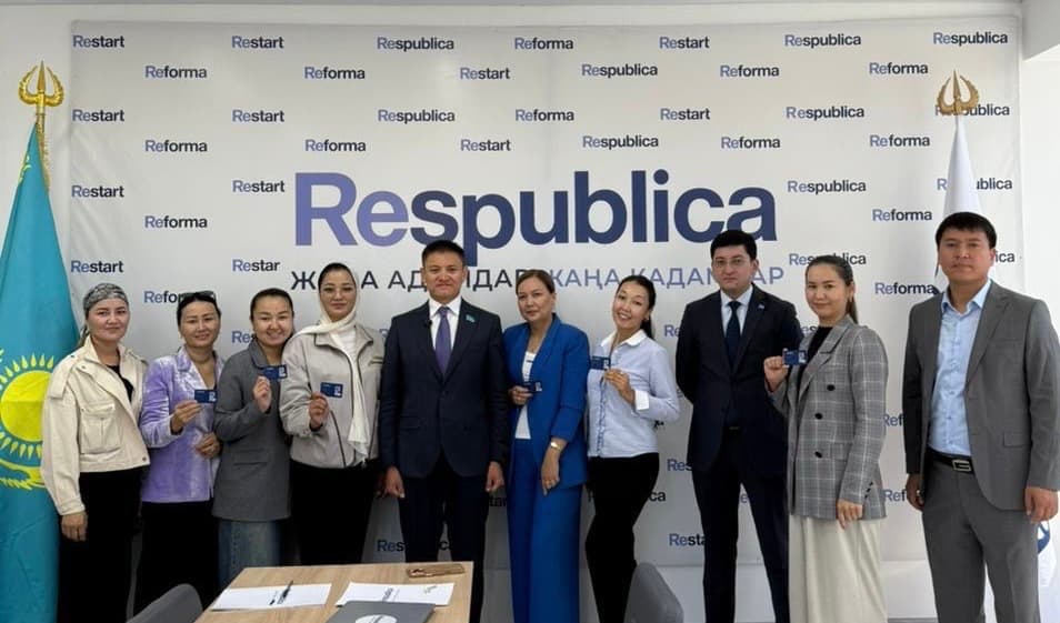 Мәжіліс депутаты Түркістанда «REWOMEN» әйелдер кеңесімен реформаларды талқылады