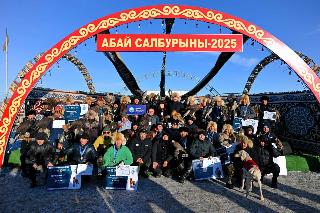 Абай облысында «Абай салбурыны – 2025» республикалық құсбегілер турнирі өтті