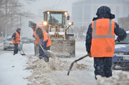 Степногорск қаласында қар тазалау жұмыстары күшейтілген режимде жүргізілуде