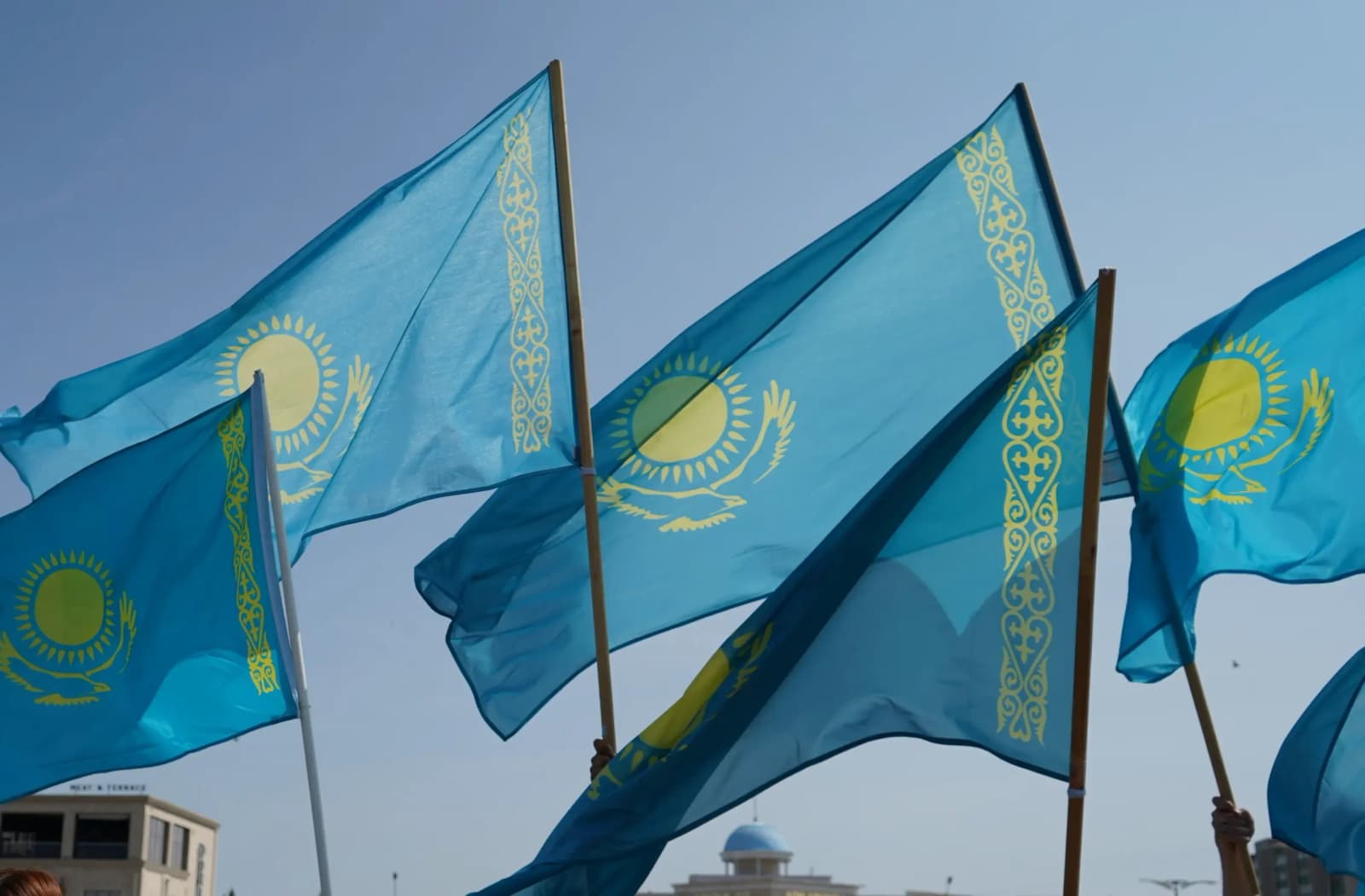 Қазақстан Республикасының мемлекеттік рәміздеріне құрметпен қарау – әр азаматтың міндеті