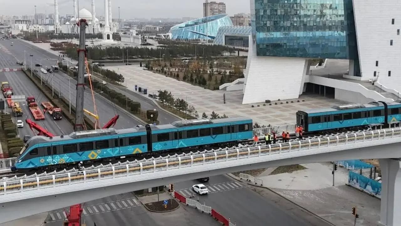 Астанада LRT пойызы 80 км/сағ жылдамдықпен жүрді: желі көктемде іске қосыла ма?