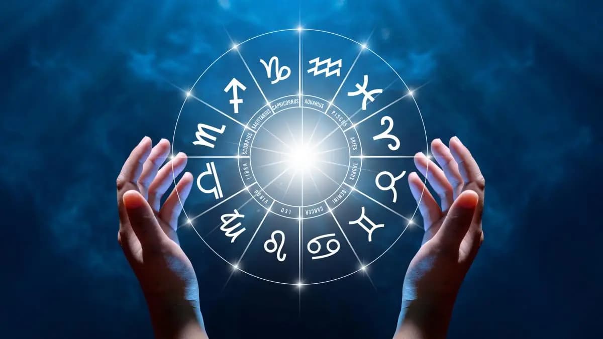 Гороскоп на 24 апреля 2026: астрологи обещают хороший день