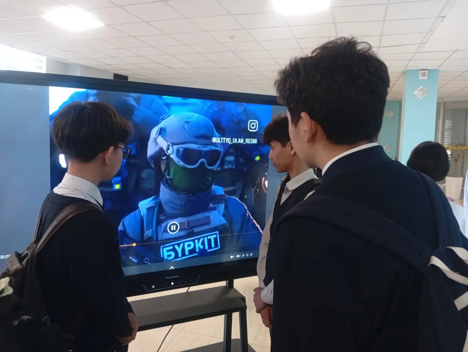 «Сегодняшний выбор – завтрашний успех»: в школе-лицее Алматы прошла ярмарка профессий