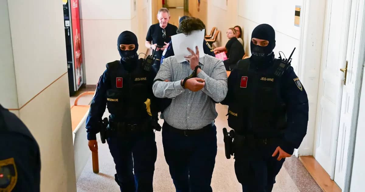 Тейлор Свифт концертіне шабуыл жоспарлаған аустриялық кінәсін мойындады