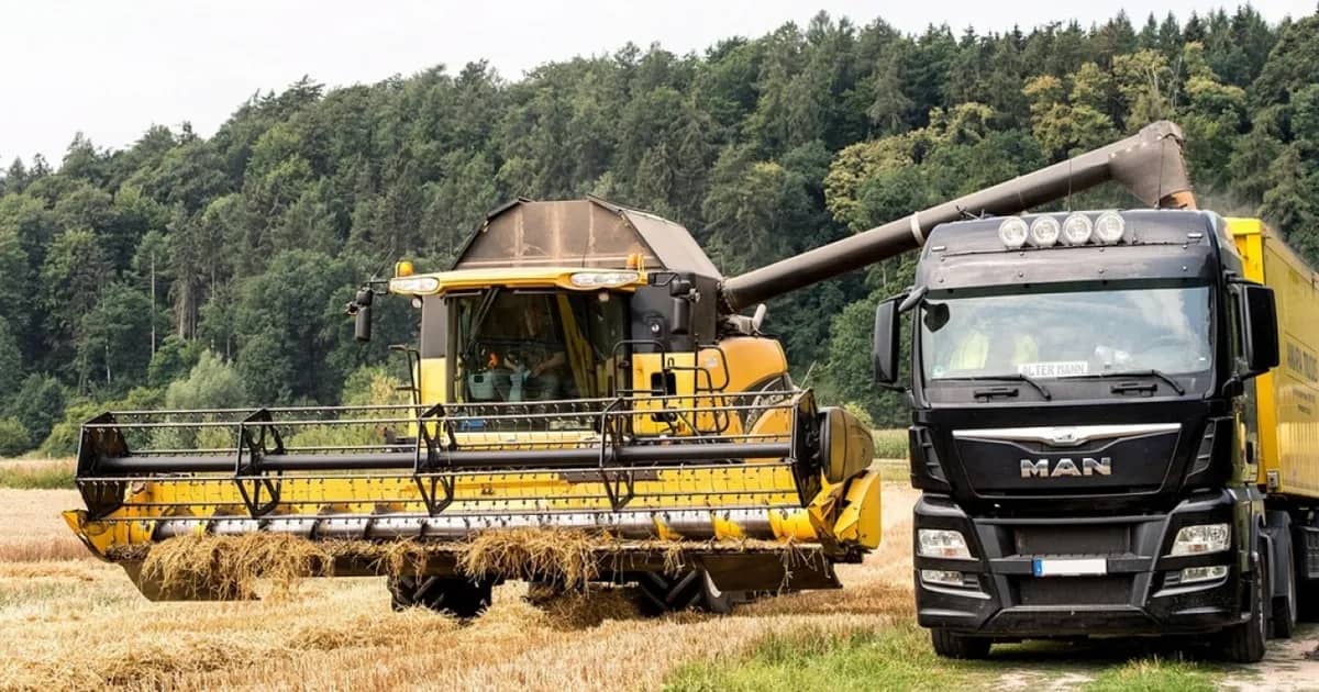 Localization of agricultural machinery: Kazakhstan signs agreements with major manufacturers