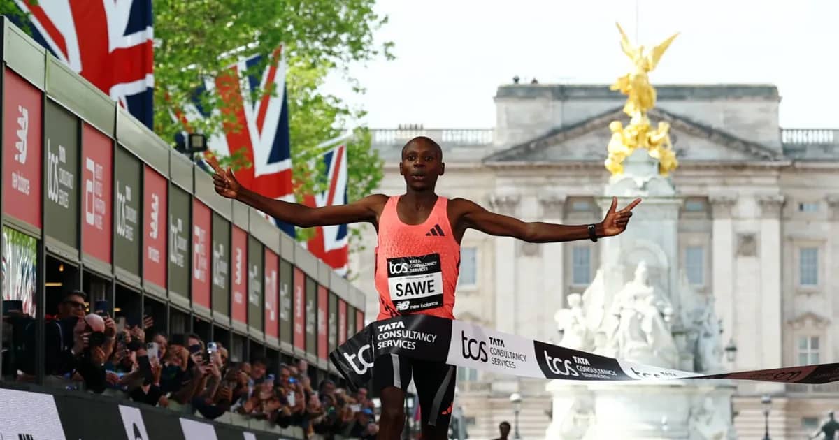 Kenyan Sawe breaks two-hour marathon: world record in London