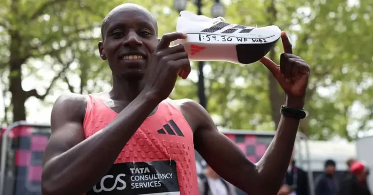 New world record at London Marathon: first person to run under two hours