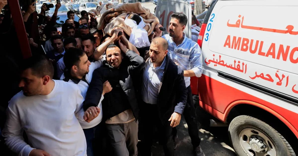Palestinians mourn football loving teenager killed by Israeli army