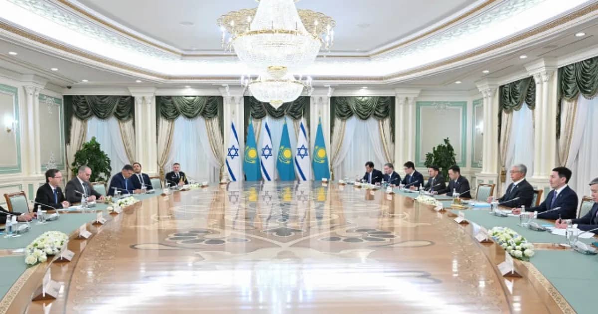 Presidents of Kazakhstan and Israel hold expanded talks