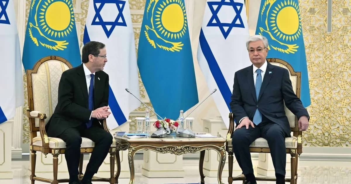 Presidents of Kazakhstan and Israel hold meeting in narrow format