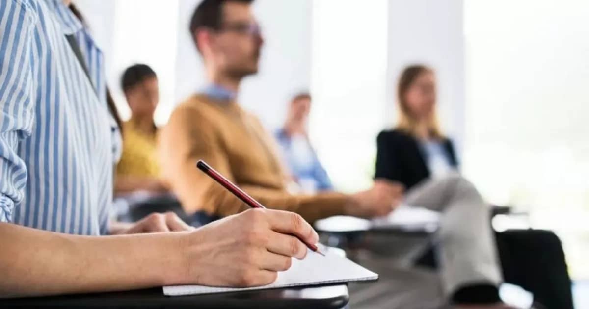 Professions at risk of autism: deputy explains how AI will destroy translators and lawyers