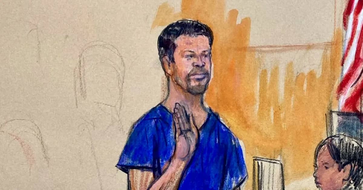Suspect in Trump assassination attempt charged