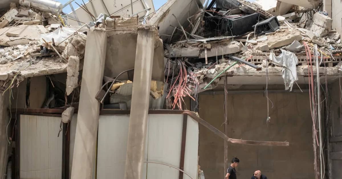 Trump says Iran requests end to blockade: Israel kills three medics