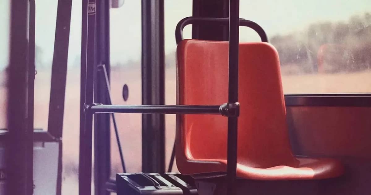 Why did bus routes No. 8 and No. 54 change in Astana?